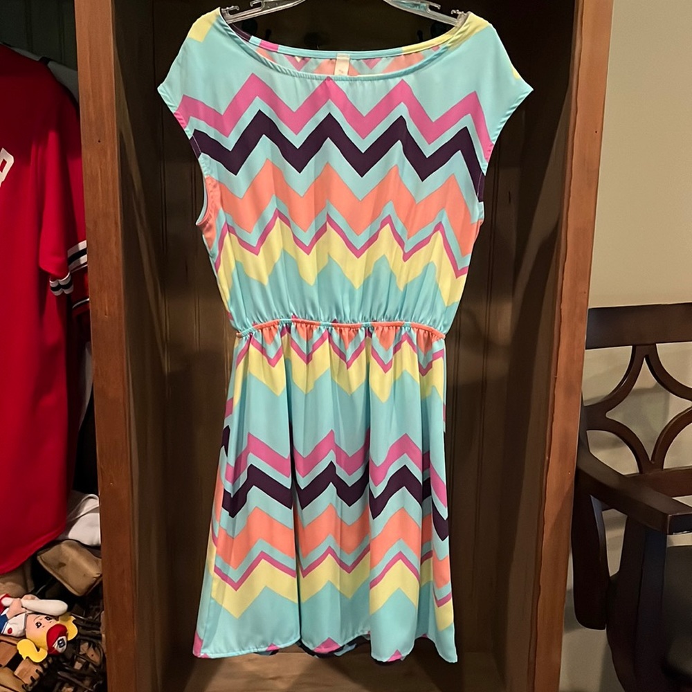 NWOT medium sleeveless dress